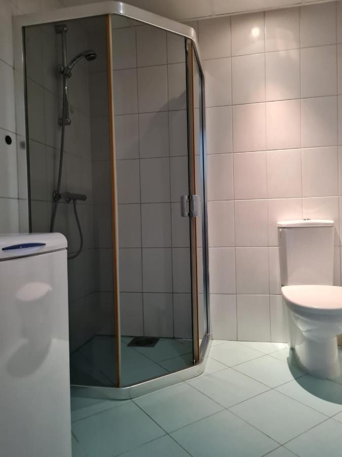 Cozy One Bedroom Apartment In City Center Tallinn Kültér fotó