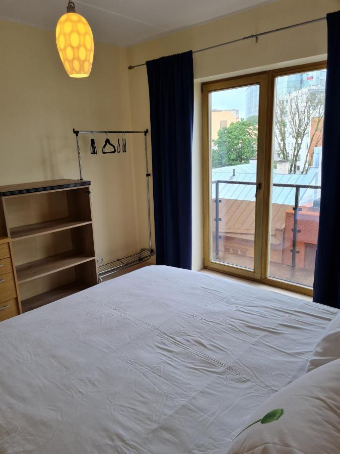 Cozy One Bedroom Apartment In City Center Tallinn Kültér fotó
