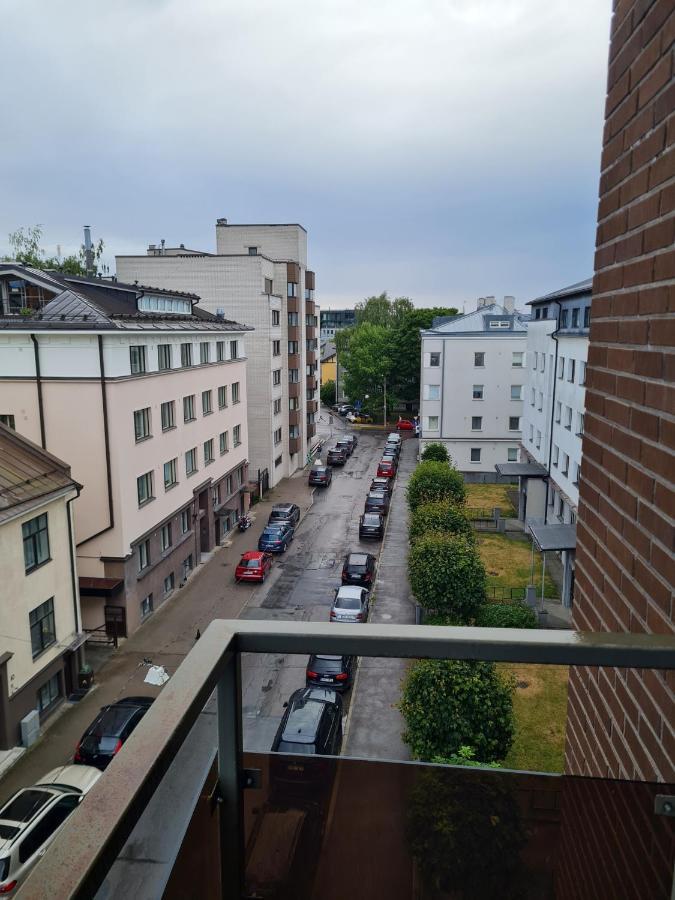 Cozy One Bedroom Apartment In City Center Tallinn Kültér fotó
